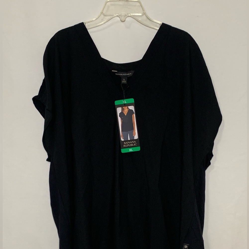 Women’s Banana Republic Top